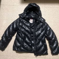Authentic Moncler Puffer Jacket