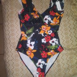 New Woman Swimsuit Size M