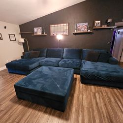 Sofa-living Spaces Sofa