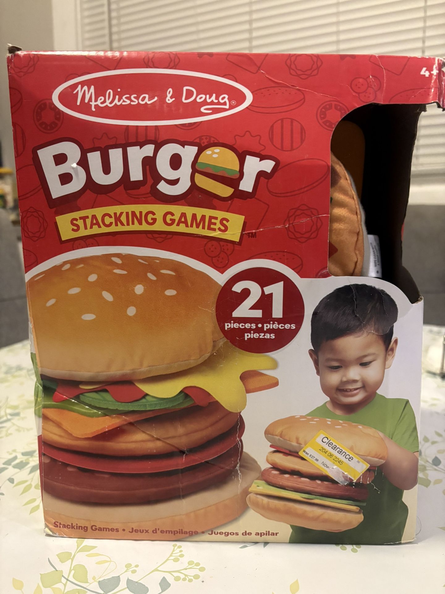 NEW MELISSA & DOUG BURGER GAME 