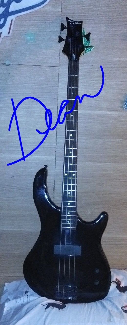 Base  Guitar 