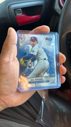 2025 BOWMAN’S BEST ROKI SASAKI BLUE REFRACTOR /350 RC DODGERS