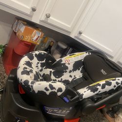 BriTax (Cow-Print) Infant Car Seat 