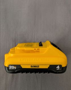 New Dewalt 4ah battery