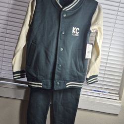 Kenneth Cole Kids 2pc Set – Size 6 (Hunter Green)