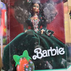 1991 Happy Holiday African American Barbie 