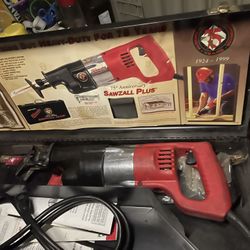 Milwaukee Sawzall Plus 