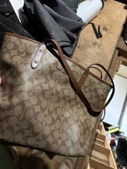 Used Coach Purse Look & Feel New $80