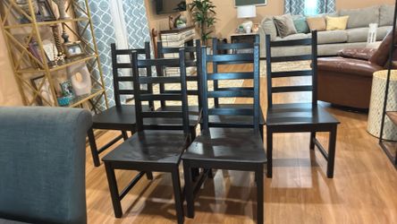 7 wooden chairs black