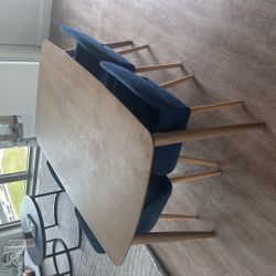 Dinning Table with Chairs 