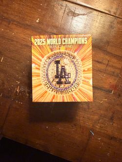2025 World Series LA Dodgers Commemorative Box