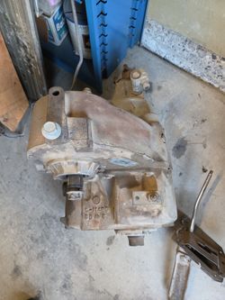 1981  Chevy   ,gmc    transfer  case