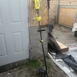 Ryobi 40V Expand-It Cordless String Trimmer