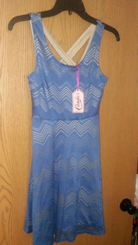 Juniors nwt dress sz xs