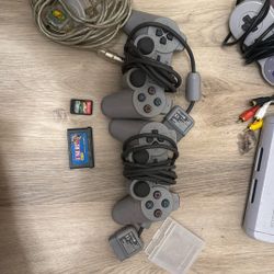 Miscellaneous Game Accessories 
