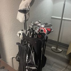 Golf Clubs 