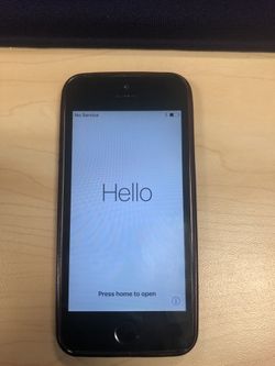 Unlocked iPhone SE (Excellent Condition)