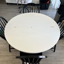Dining Table (Extendable) 