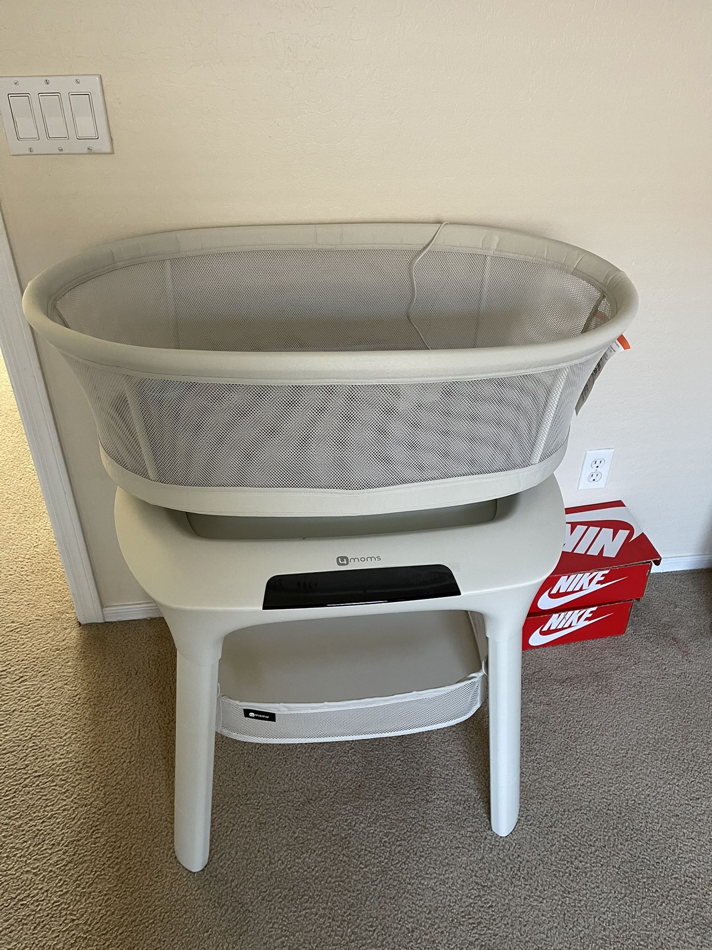 4moms Mamaroo Sleep Bassinet