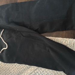 Fear Of God Is Essential Pants 