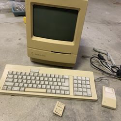 Macintosh Classic M1420 with Keyboard and Mouse Fully Working