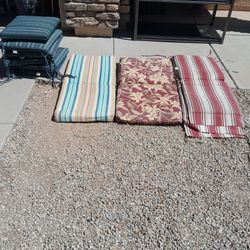 6 Outdoor Patio Chair Seat Cushions $20, Double Cushions $5 Each See All Photos 