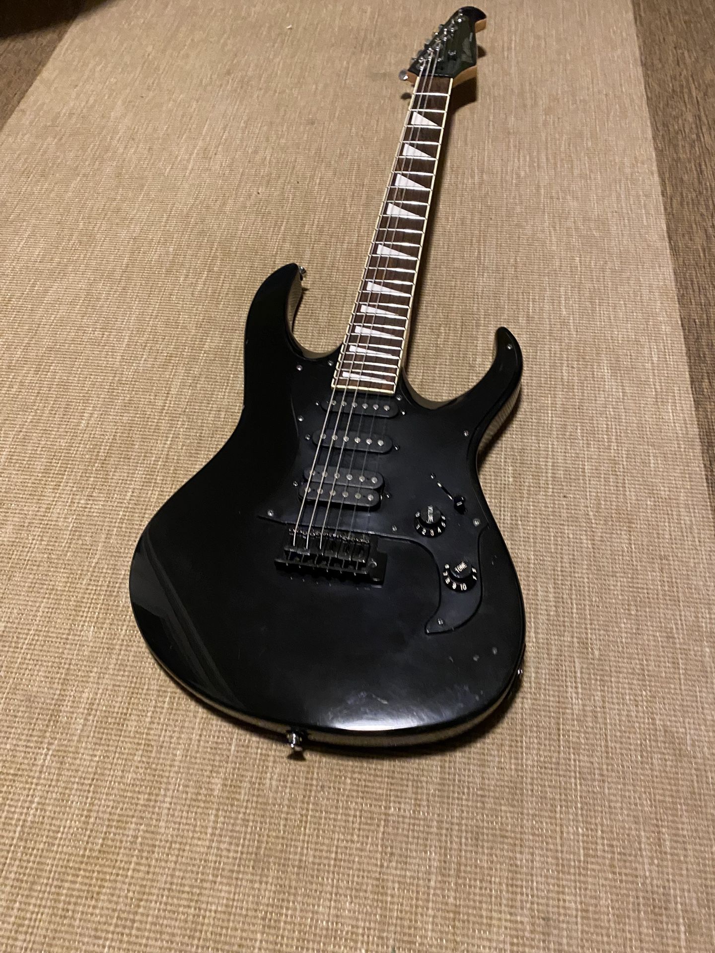 Behringer MetAlien Electric Guitar