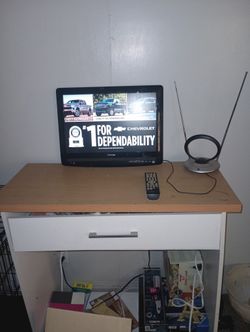 Toshiba 20inch Flat Screen TV/Antenna/Remote 