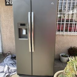 Whirlpool Fridge
