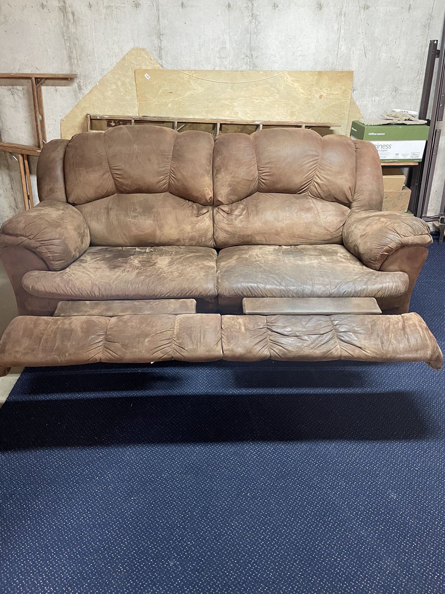 Recliner couch