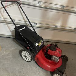Troy Bilt Push Mower   Runs Great! 