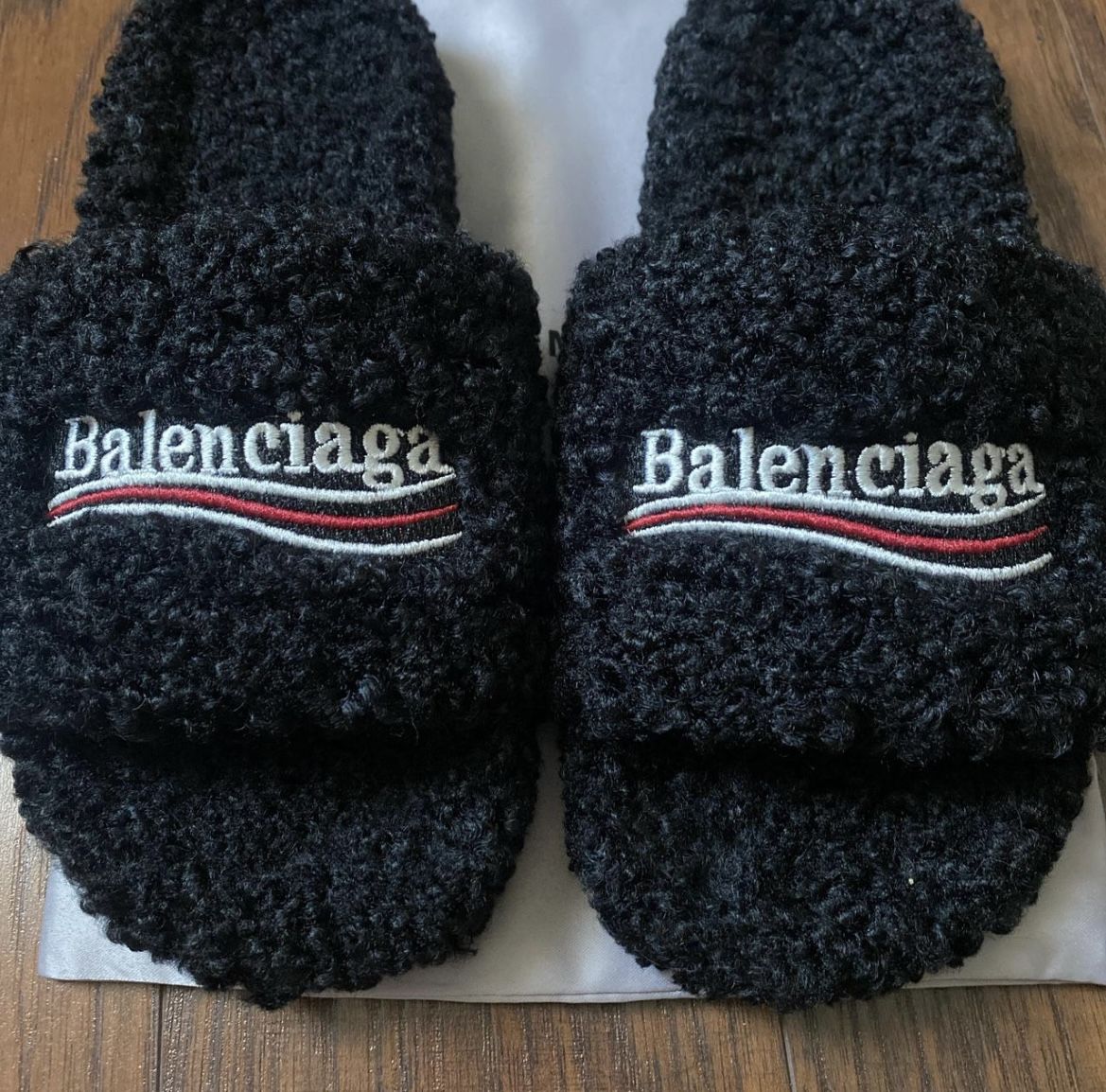 Balenciaga Black Fur slides (44)