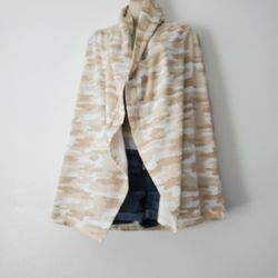 Lucky Brand  Women'sCardigan Hoodie Sweatshirt Camouflage print Color Beige NWT 