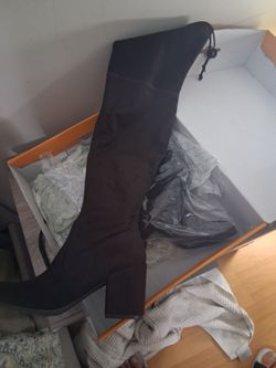 Over the knees boots size 6 1/2 M dark brown