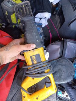 DeWalt