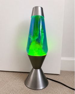 New Lava Lamp - Wide Model 16.3” w/ Box