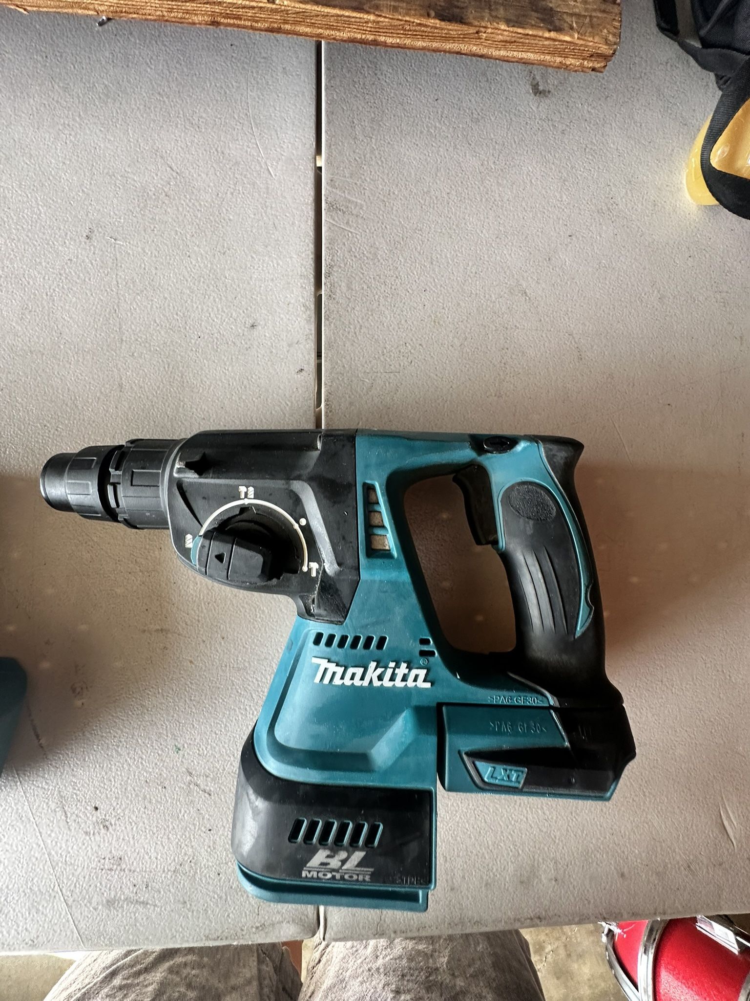 Makita Roto Hammer