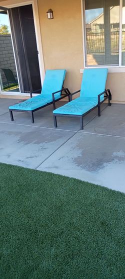 Chaise lounge cushions