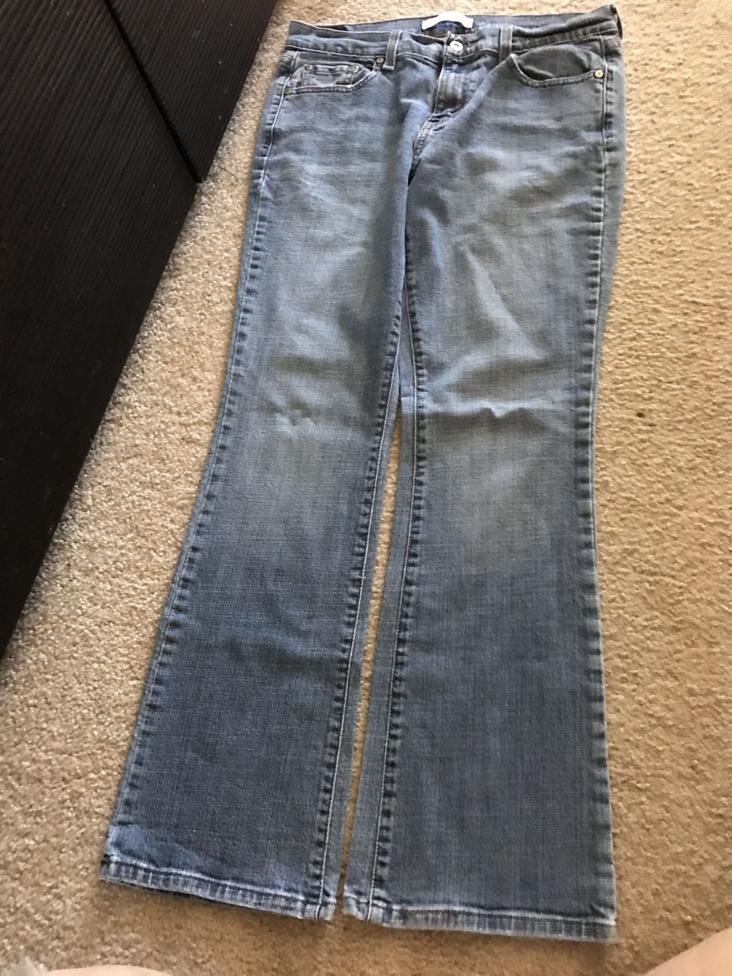 Levi’s Super low bootcut 515 Jeans Sz 10