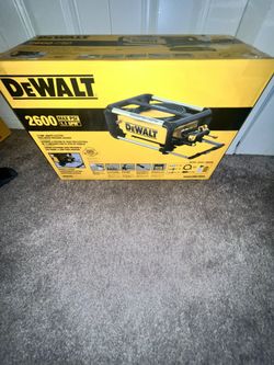 2600 Psi Dewalt Power Washer Brand New 