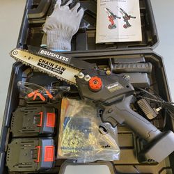 Cordless 8” Mini Chainsaw with 2 Batteries 