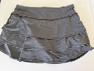 Athleta small skort