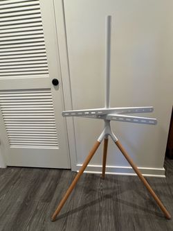 White Easel TV Stand Tripod