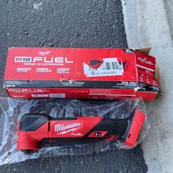 Milwaukee M18 Muti Tool ONLY