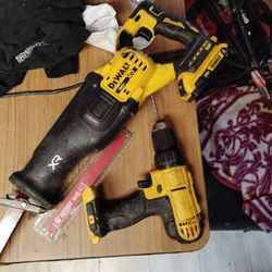 DEWALT Reciprocating Saw