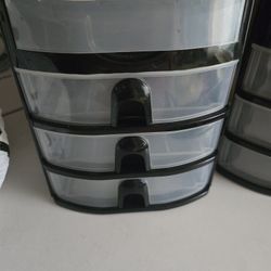 Small  Plastic  Boxes 