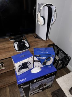 Ps5 with Pro Controller And HyperX Headset