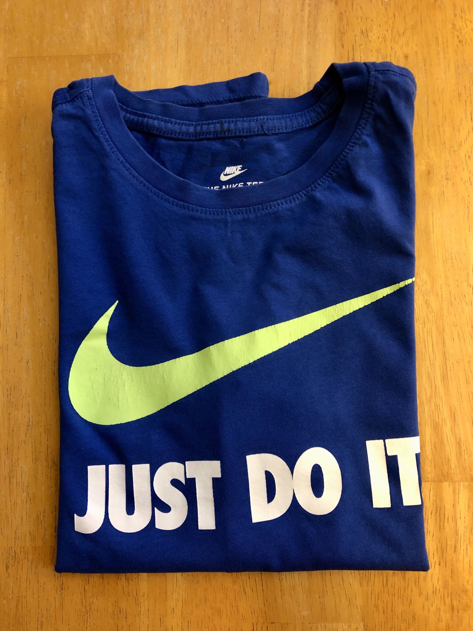 Boys T-shirt Nike, pizza