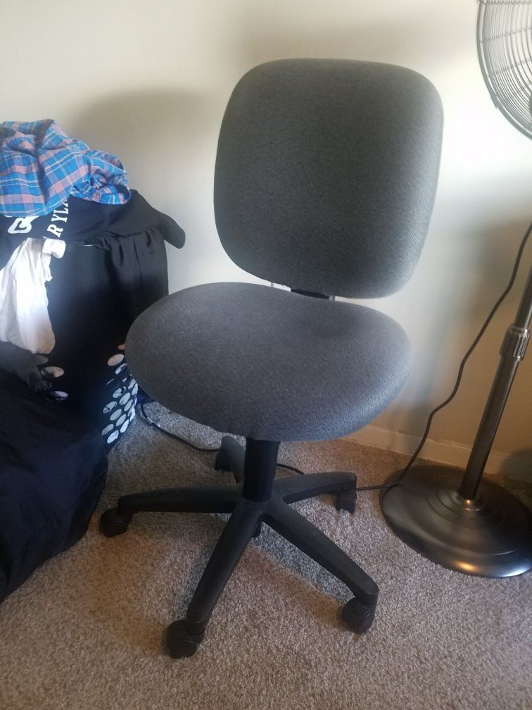 Office Chair $5