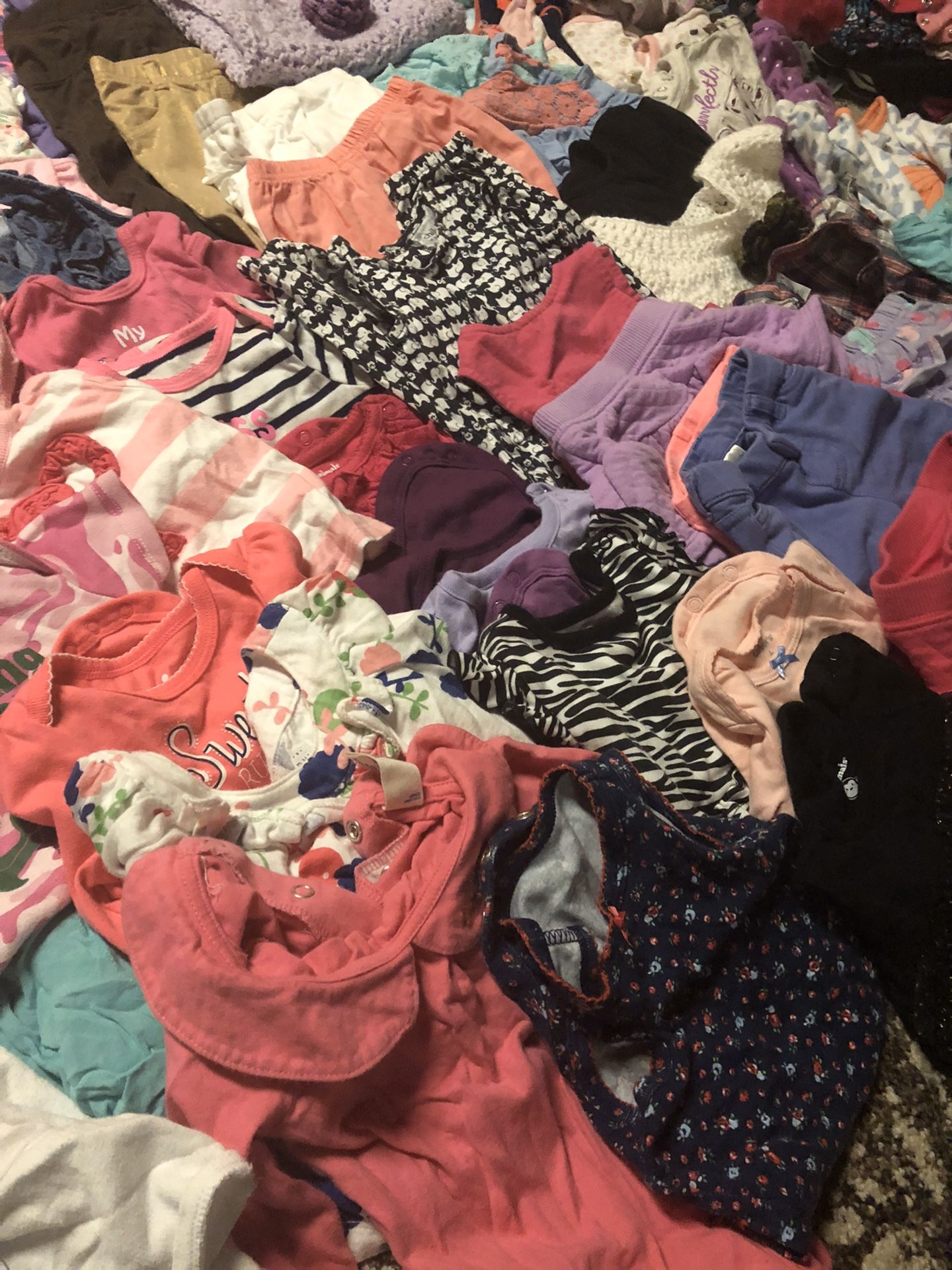Baby girl clothes 6-9 months